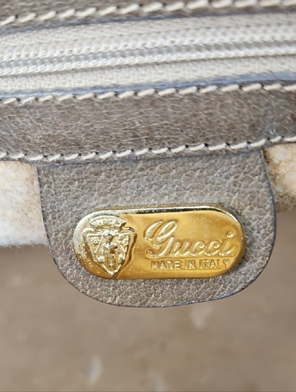 Authentic Gucci Monogram Supreme Classic Satchel Vintage Boston Handbag Purse - Picture 14 of 17